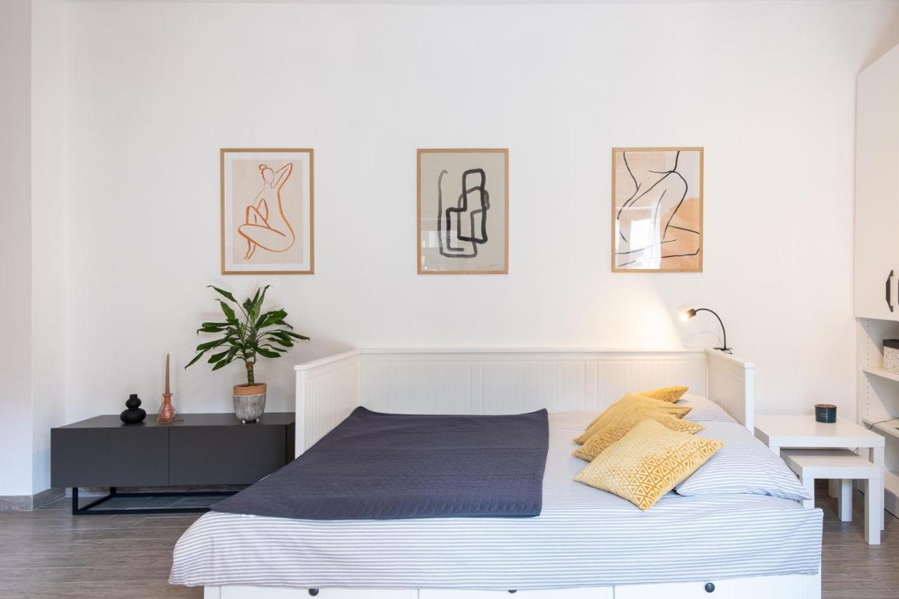 Studio Apartment Les - 4 Min Walk From Amphiteatre Pula Luaran gambar