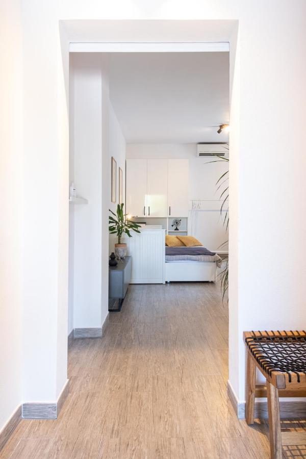Studio Apartment Les - 4 Min Walk From Amphiteatre Pula Luaran gambar